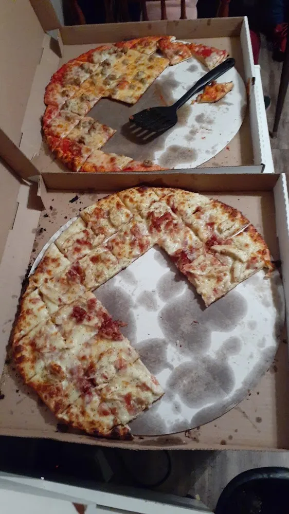 Chicken Bacon Ranch Pizza